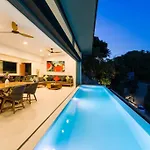 Villa Moana Panoramic Sunrise Ocean View 3Br Samui